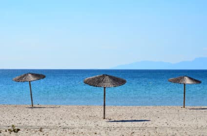 Arogi beach - Παραλία Αρωγή