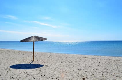 Arogi beach - Παραλία Αρωγή