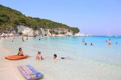 Voutoumi beach