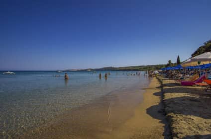 Peroulia beach